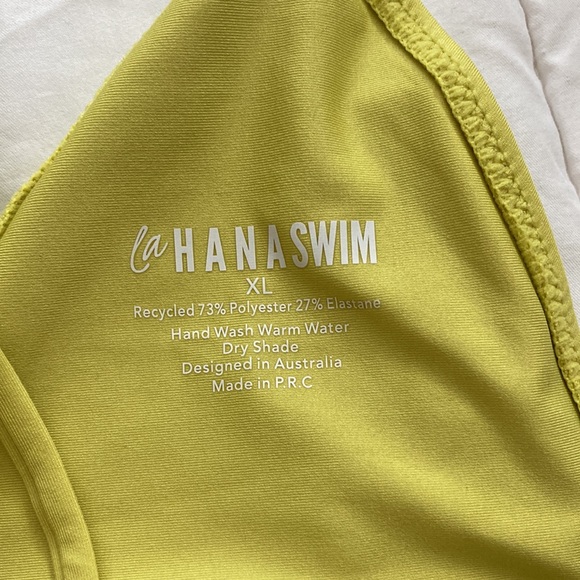 LaHana xl piper triangle bikini top in pine lime never worn adjustable - Picture 8 of 12